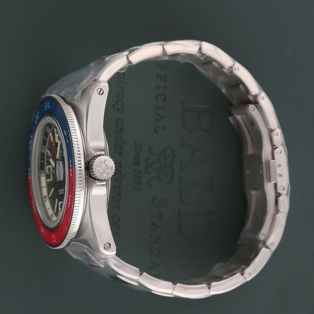 Ball Engineer III DG3028C-S1CJ-BK Image 3